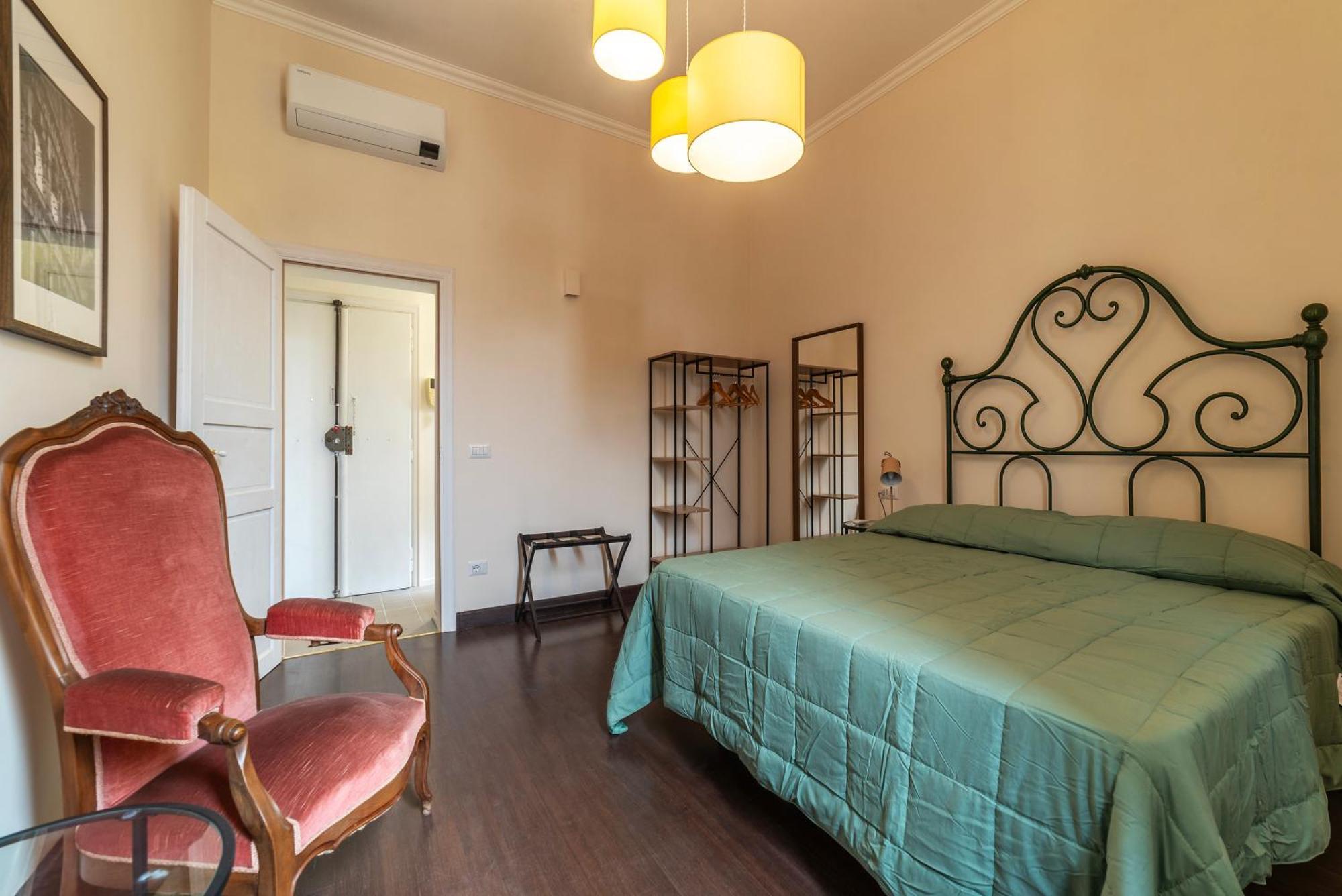 Colosseo & San Clemente Apartment Rome Exterior photo